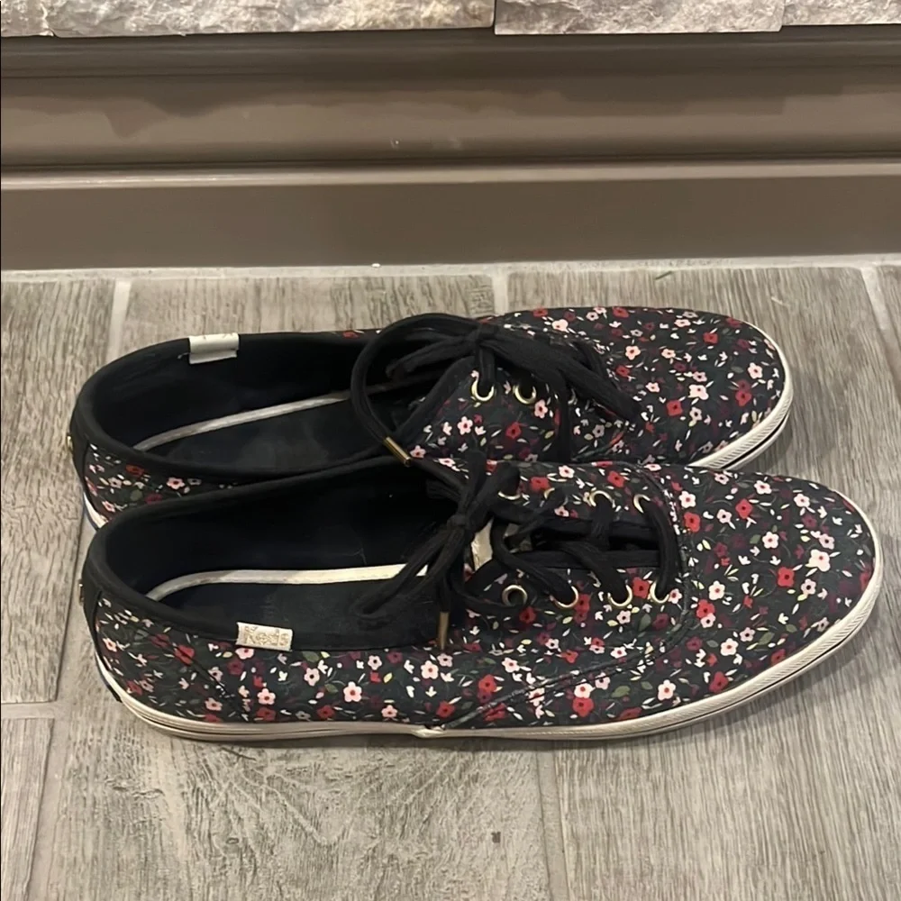 Kate Spade Keds Collaboration Floral Sneakers - Black and multicolor.    Size 7